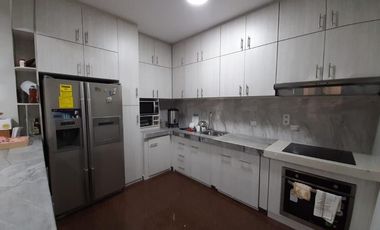 Venta de Edificio en el Centro de Manta