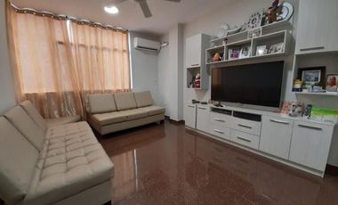 Venta de Edificio en el Centro de Manta