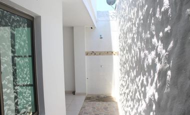 casa en venta en campomar. Cod V25025