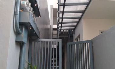 Building Apartment For Sale at Pasay City