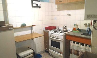 Depto 2 Ambientes en venta. Vista lateral al mar. Impecable estado!