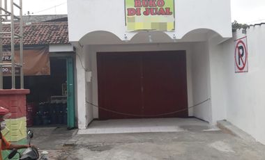 2020 Dijual Ruko 2 Lantai Bagus di Jl Teuku Umar Tulungagung