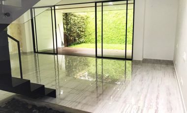 PR13448 Casa en renta en el sector El  Atravesado