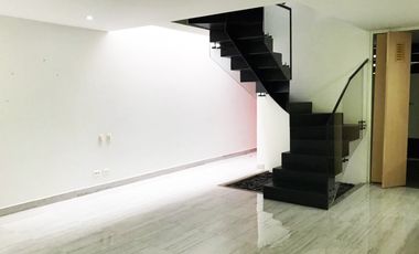 PR13448 Casa en renta en el sector El  Atravesado