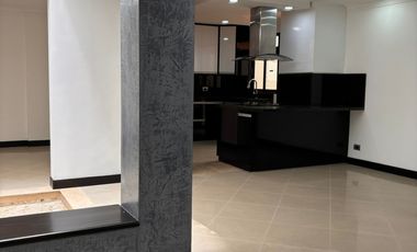 casa en arriendo en la doctora. Cod A211158