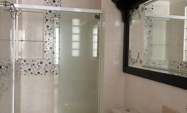 casa en arriendo en la doctora. Cod A211158