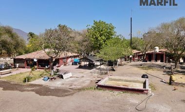 Rancho en Venta en Los Asmoles Colima con Caballerizas a 500m de la Autopista