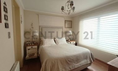 Venta casa 6D 4B 2E, Península de Andalué