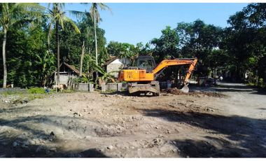 Paseban Joglo Dengan Bangunan Model Classic di Prambanan