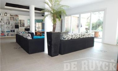 Casa en Venta en Berazategui Oeste