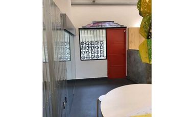 Se alquila linda oficina de 80 mts en San Francisco $1,350