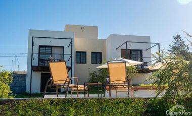 VENTA DE 02 DEPARTAMENTOS CON PILETA TANTI
