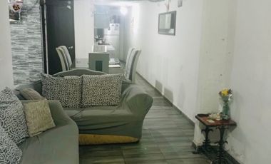 EN VENTA CASA AV.CACTUS