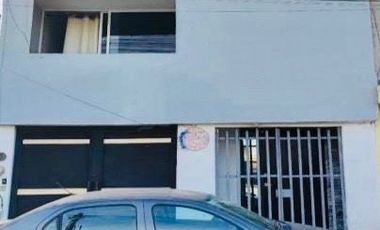 EN VENTA CASA AV.CACTUS