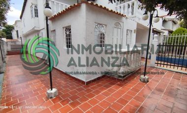 casa en arriendo en fontana. Cod A16171