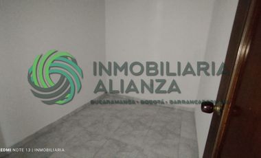 casa en arriendo en fontana. Cod A16171