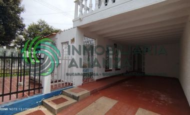 casa en arriendo en fontana. Cod A16171