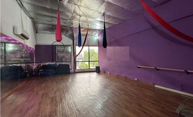 Se Vende Academia de Baile,Modelaje, Música y Pintura en Marbella.