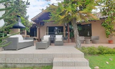 Casa en venta de 4 dorm. en Las Cabras
