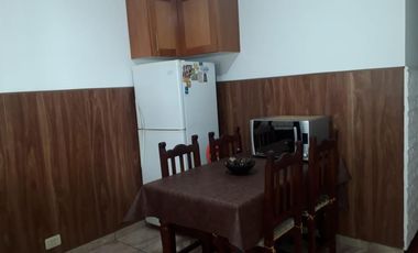 Excelente dúplex de 3 amb con entrada de auto, patio, lavadero, galería en Chilavert
