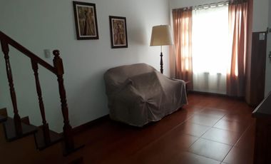 Excelente dúplex de 3 amb con entrada de auto, patio, lavadero, galería en Chilavert