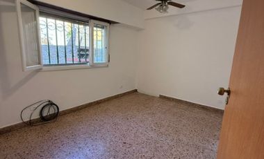 Departamento Tipo Casa en venta en Lanus Oeste
