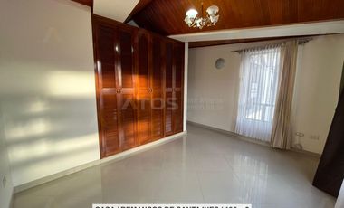 casa en venta en remansos de santa ines. Cod V4990