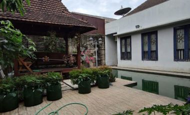 RUMAH BARU dan MEWAH at Jl SAWO CIPETE, JAKSEL, S.POOL, GAZEBO
