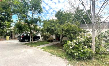 VENDO LINDA CASA MEDITERRÁNEA EN SANTA ELENA CHICUREO