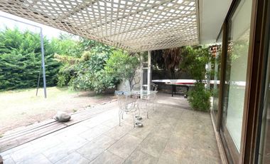 VENDO LINDA CASA MEDITERRÁNEA EN SANTA ELENA CHICUREO