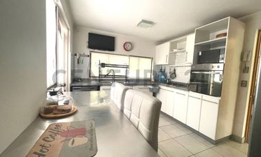 VENDO LINDA CASA MEDITERRÁNEA EN SANTA ELENA CHICUREO
