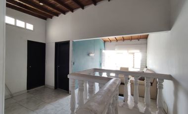 casa en venta en urb las americas. Cod V908