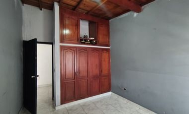 casa en venta en urb las americas. Cod V908