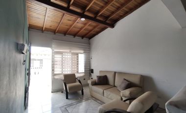 casa en venta en urb las americas. Cod V908