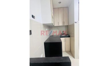 Alquilo Lindo Dpto. – En Smp   📍 A Unos Pasos De Av. José Granda, Cerca Al Óvalo De Habich Y Panamericana Norte, A 15 Minutos De Plaza Norte, Conecti