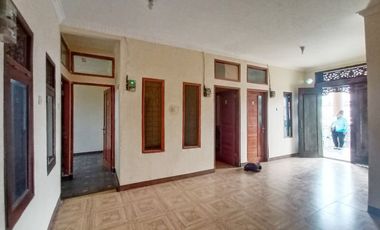 Di Sewakan Rumah Siap Huni 9 Kamar di Babakan Sari Kiaracondong Bandung
