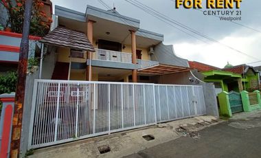 Di Sewakan Rumah Siap Huni 9 Kamar di Babakan Sari Kiaracondong Bandung