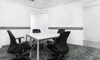 Find office space in Regus Forum Nine for 4 persons with everything taken care of