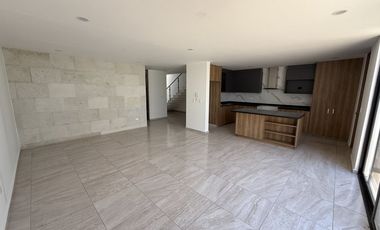 SURPONIENTE EN XARAMA HERMOSA CON ROOF GARDEN