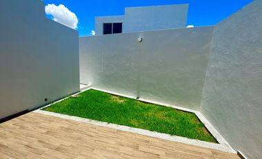 SURPONIENTE EN XARAMA HERMOSA CON ROOF GARDEN