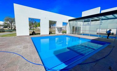 SURPONIENTE EN XARAMA HERMOSA CON ROOF GARDEN