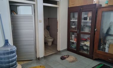 Rumah Cocok Untuk Ruang Usaha Lokasi di Kawasan Ruko Jalan Bantul.