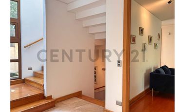 Rumah Cantik Di Slipi Palmerah Siap Huni Cocok Juga Utk Usaha