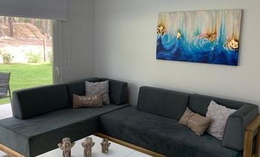 Departamento Pinamar Norte PB con jardin pileta y jacuzzi  Semana Santa