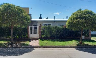 VENTA DE CASA EN Juana Koslay