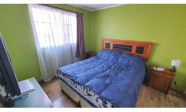 Venta casa 3D 2B con estar y estacionamiento, en Los Andes