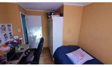 Venta casa 3D 2B con estar y estacionamiento, en Los Andes