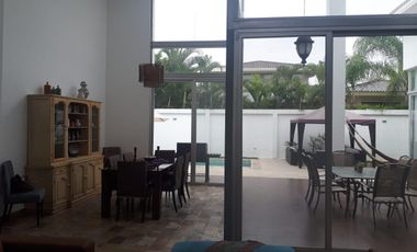 ALQUILER DE CASA DE LUJO AMOBLADA EN RIBERAS DEL BATAN