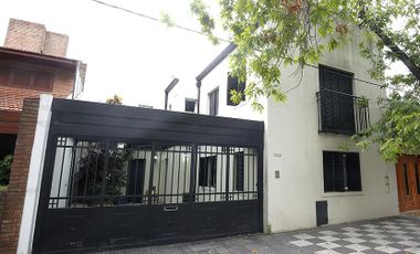 Casa en  21 e/ 57 y 58, La Plata