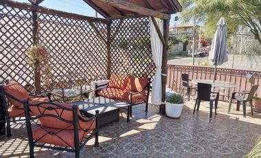 Casa,4dorm.2baños,terraza,patio,frutales, 2 estacionamientos